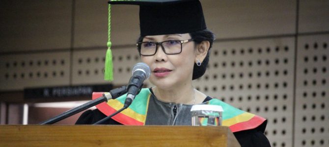 Pengukuhan Guru Besar MP FIP UNJ Prof. Dr. Unifah Rosyidi, M.Pd